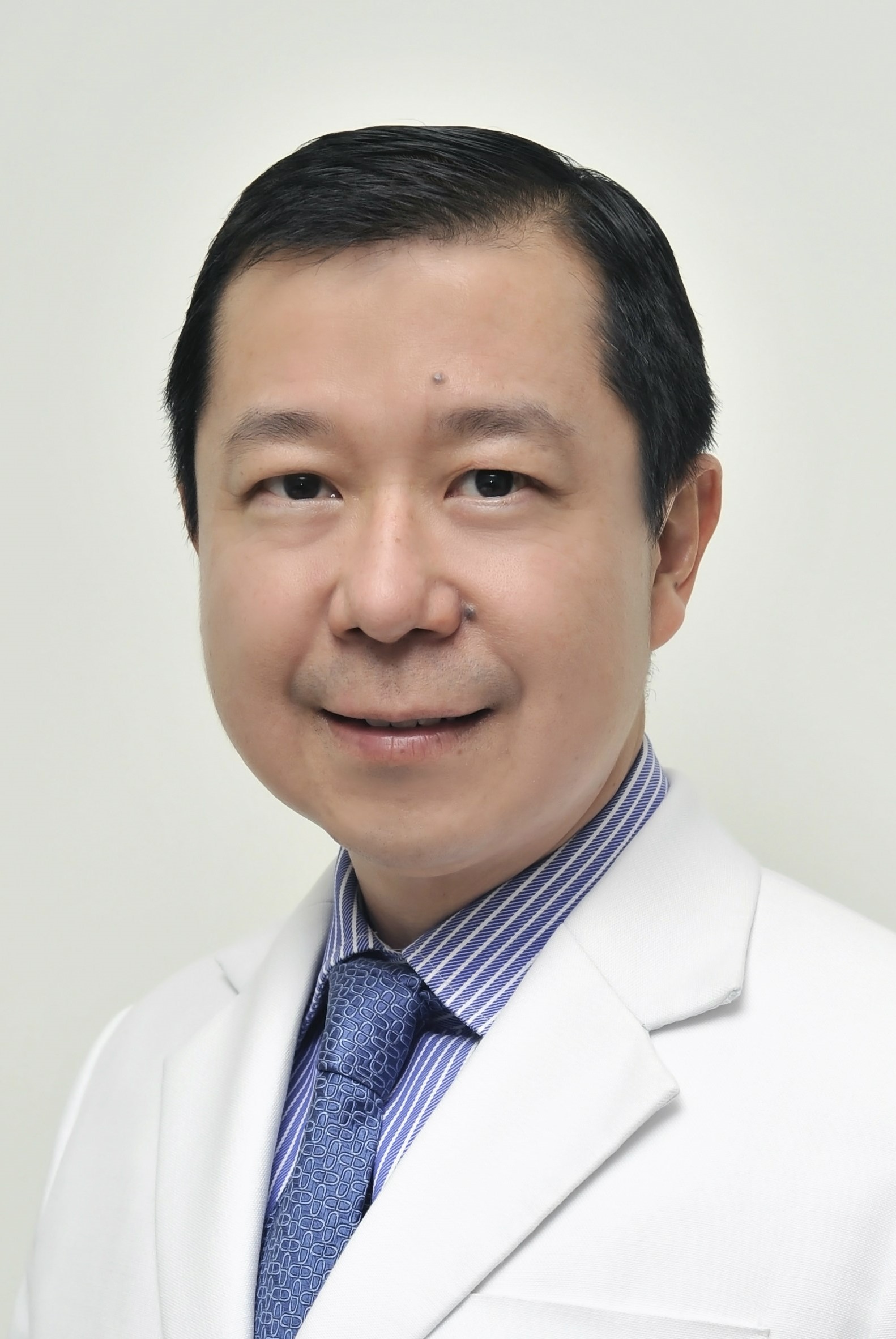 Dr Don Lau - Medical Director, MD Int'l Medical Centre